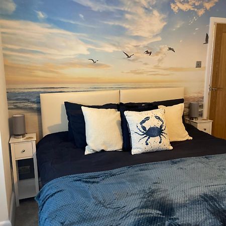 Escape To The Beach Poole Exterior foto